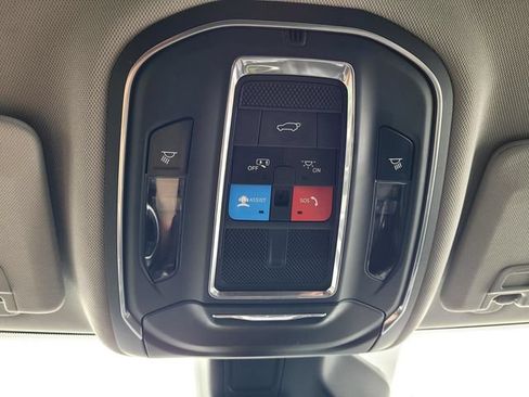Used 2021 Jeep Grand Cherokee L Limited AWD/4WD image 20