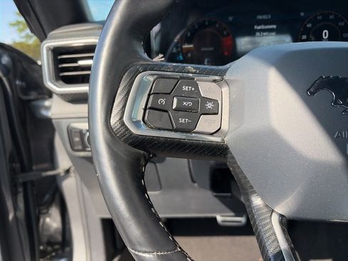 Used 2024 Ford Mustang Premium image 17