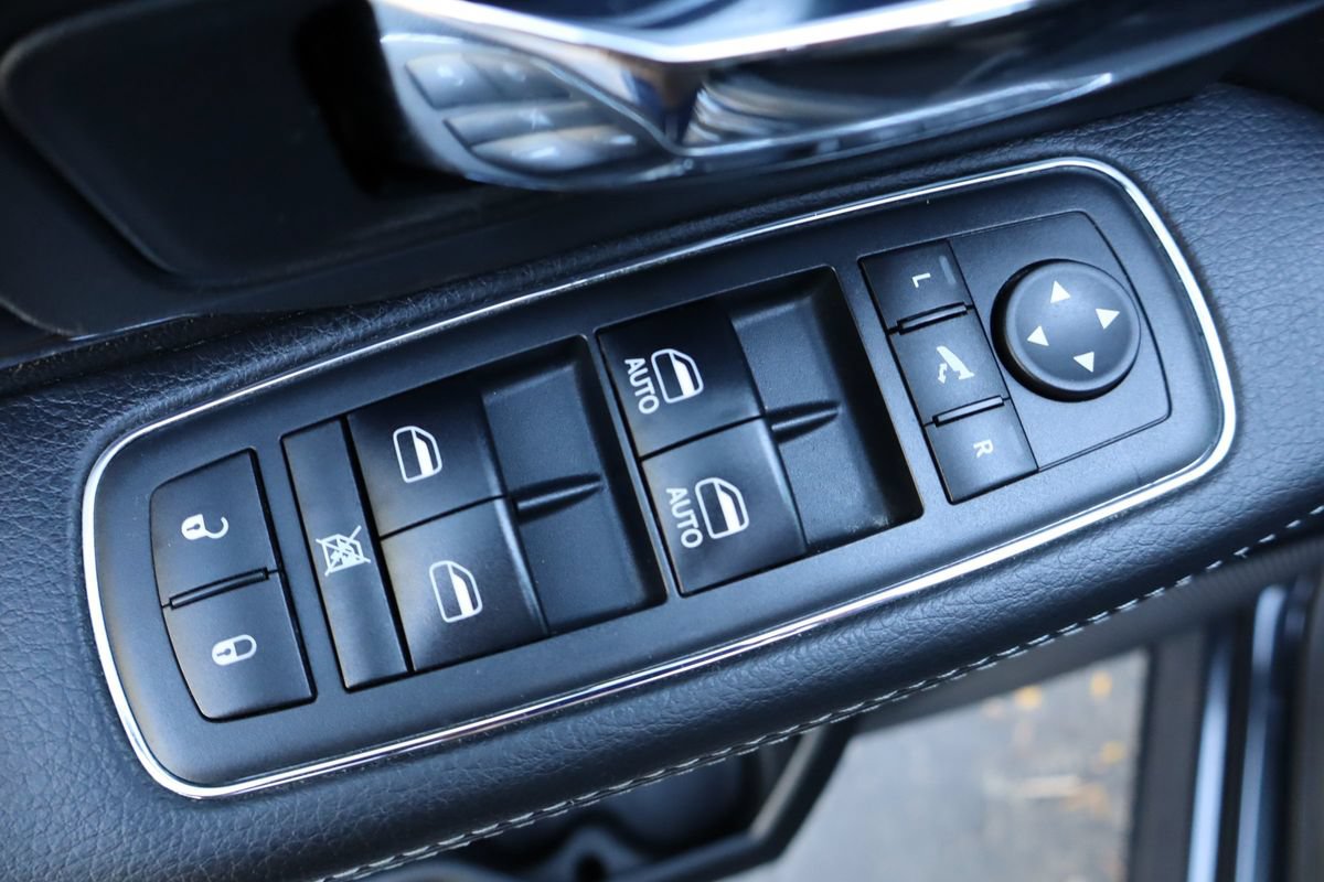 Used 2018 RAM 1500 Sport w/ Convenience Group AWD/4WD image 27