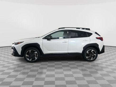 Used 2025 Subaru Crosstrek 2.5i Limited w/ Crosstrek Mirror Package AWD/4WD image 4