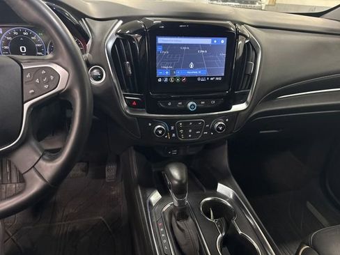 Used 2023 Chevrolet Traverse Premier w/ Redline Edition image 18