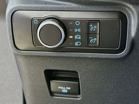 New 2025 Ford Bronco 4-Door image 26