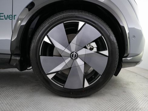 Used 2023 Nissan Ariya image 19