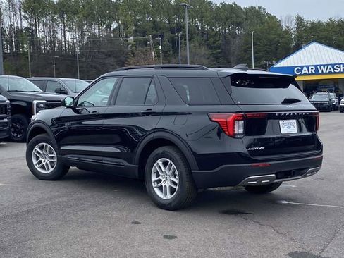 New 2026 Ford Explorer Active w/ Active Comfort Package RWD image 5