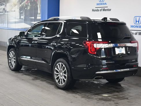 Used 2023 GMC Acadia Denali w/ Denali Ultimate Package AWD/4WD image 6