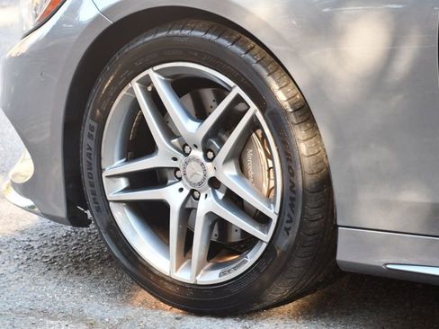 Used 2015 Mercedes-Benz S 550 4MATIC Coupe image 12