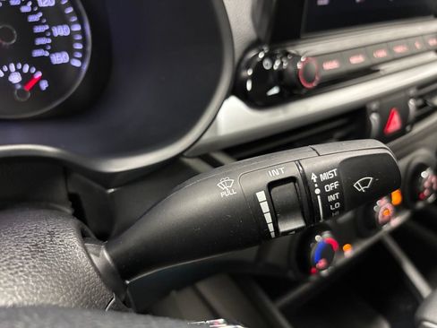 Used 2024 Kia Forte LXS FWD image 22