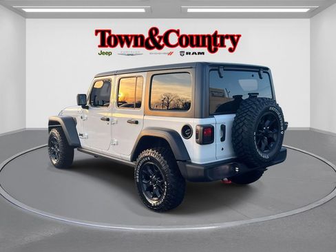 Used 2020 Jeep Wrangler Unlimited Sport image 7