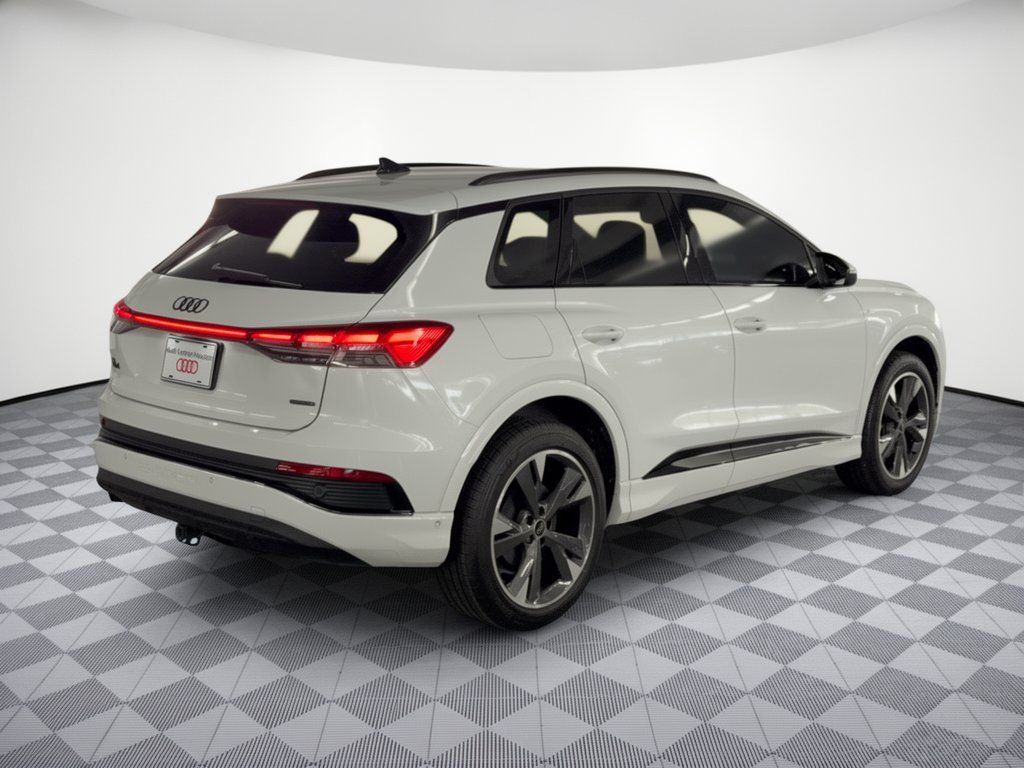 Used 2024 Audi Q4 e-tron Premium Plus AWD/4WD image 9
