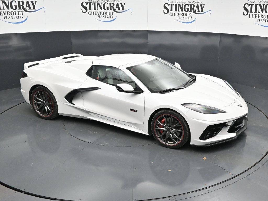 Used 2023 Chevrolet Corvette Stingray Premium Conv w/ Z51 Performance Package RWD image 18
