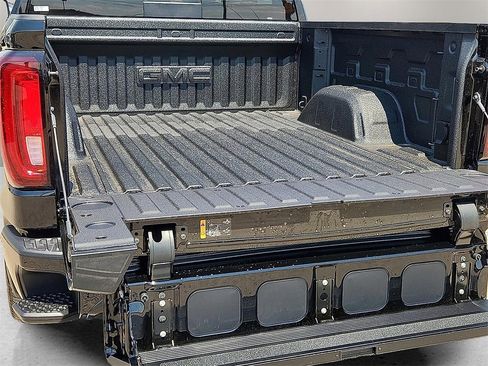 New 2026 GMC Sierra 1500 Denali image 9