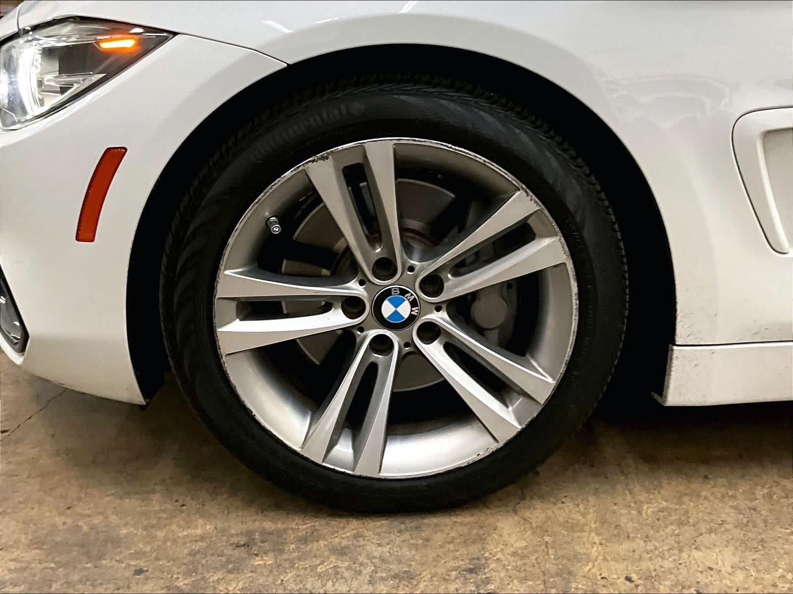 Used 2019 BMW 440i Convertible RWD image 12