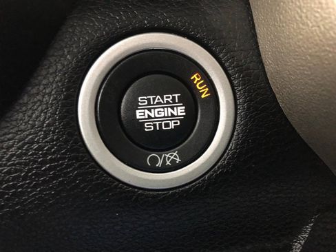 Used 2024 RAM 2500 Laramie image 39