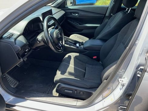 Used 2024 Honda Accord Sport image 2