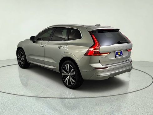 Certified 2023 Volvo XC60 B5 Plus w/ Protection Package Premier FWD image 5