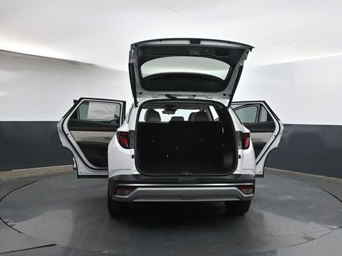 Used 2026 Hyundai Tucson SEL FWD image 38