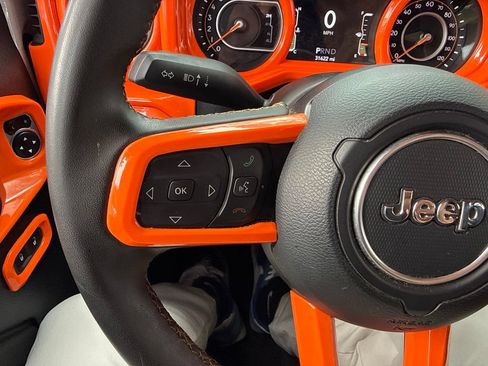 Used 2024 Jeep Gladiator Sport AWD/4WD image 38