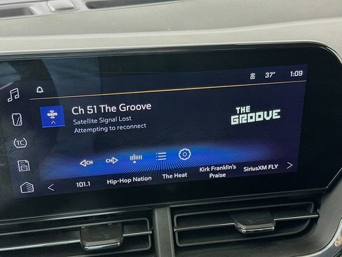 Used 2024 Chevrolet Trax RS image 20