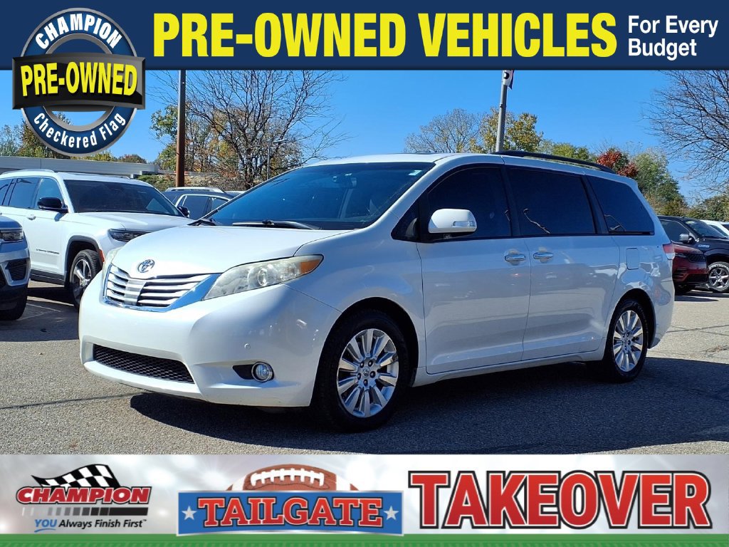 Used 2014 Toyota Sienna Limited w/ Limited Premium Package FWD image 1