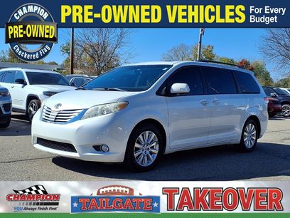 Used 2014 Toyota Sienna Limited w/ Limited Premium Package