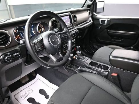 Used 2018 Jeep Wrangler Unlimited Sport S AWD/4WD image 18