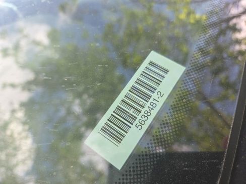 Used 2025 Jeep Compass Latitude image 5