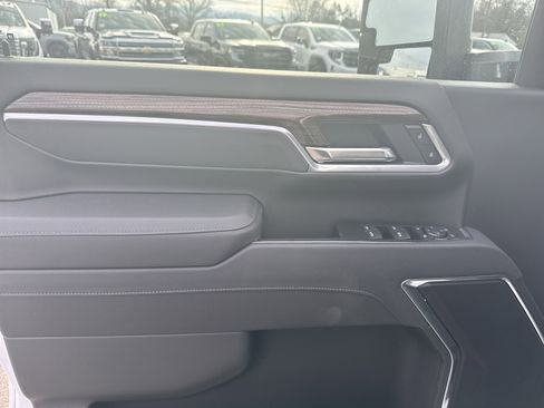 New 2026 Chevrolet Silverado 2500 LT w/ Trail Boss Package image 15