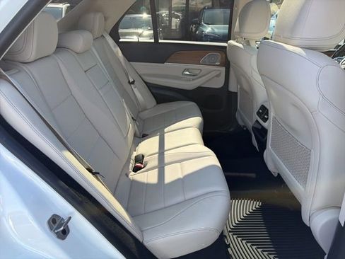 Used 2023 Mercedes-Benz GLE 450 4MATIC image 18