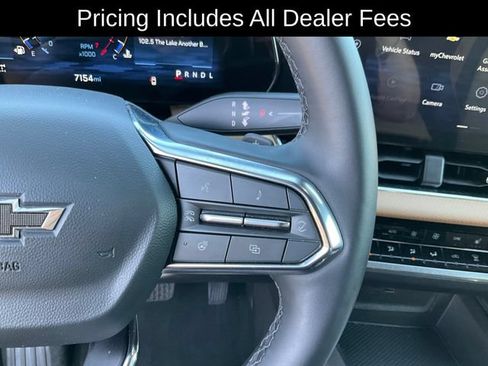 Used 2026 Chevrolet Equinox ACTIV w/ Convenience Package III AWD/4WD image 12