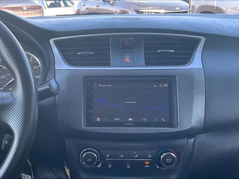 Used 2018 Nissan Sentra S w/ S Midnight Style Package image 6