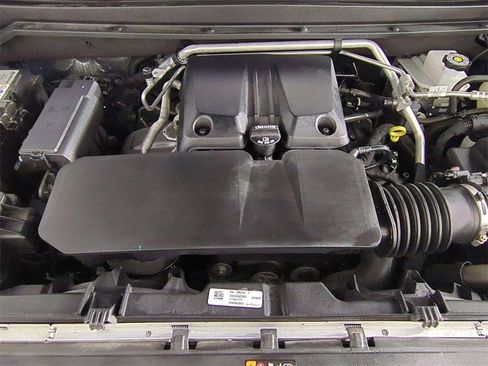 Certified 2023 Chevrolet Colorado LT w/ LT Convenience Package II image 29