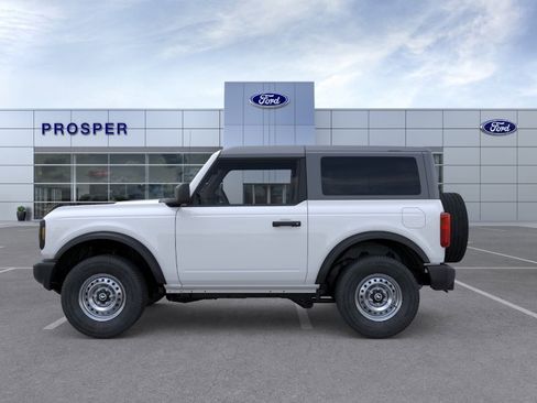 New 2026 Ford Bronco 2-Door AWD/4WD image 3