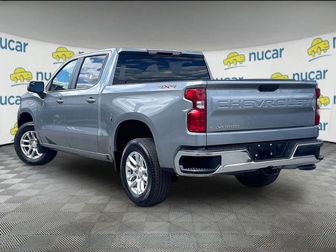 Used 2023 Chevrolet Silverado 1500 LT AWD/4WD image 4