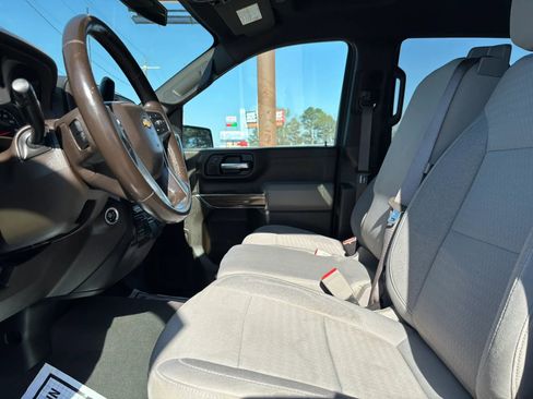 Used 2023 Chevrolet Silverado 2500 LT w/ Convenience Package image 16