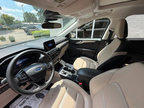 Used 2021 Ford Escape SEL w/ Technology Package FWD image 20