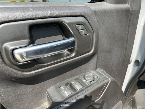 Used 2024 Chevrolet Silverado 1500 Custom Trail Boss w/ LPO, Dark Essentials Package AWD/4WD image 24