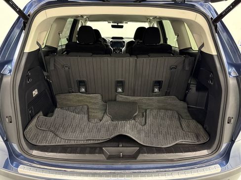 Used 2020 Subaru Ascent Premium w/ Convenience Package AWD/4WD image 28