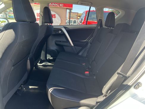 Used 2015 Toyota RAV4 XLE image 12