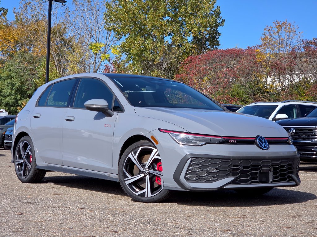 New 2026 Volkswagen GTI SE FWD image 6