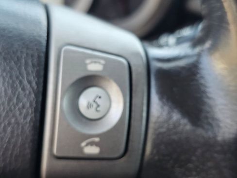 Used 2007 Toyota RAV4 Limited FWD image 32