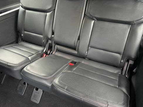 New 2025 Ford Expedition Max Platinum w/ Stealth Appearance Package image 15