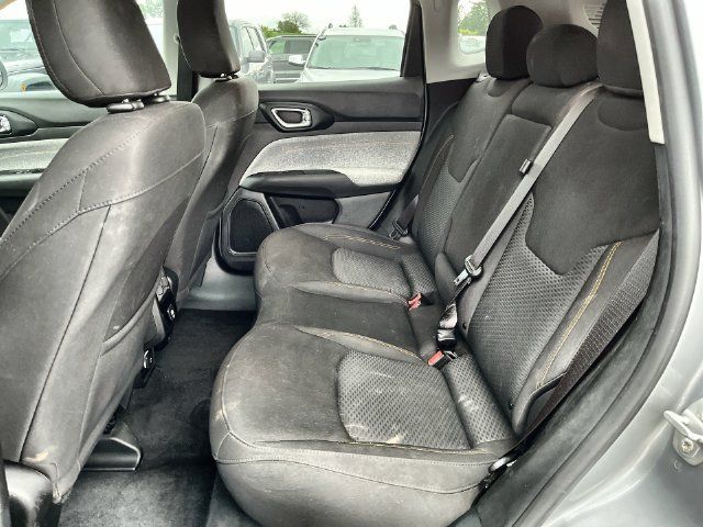 Used 2022 Jeep Compass Sport AWD/4WD image 25