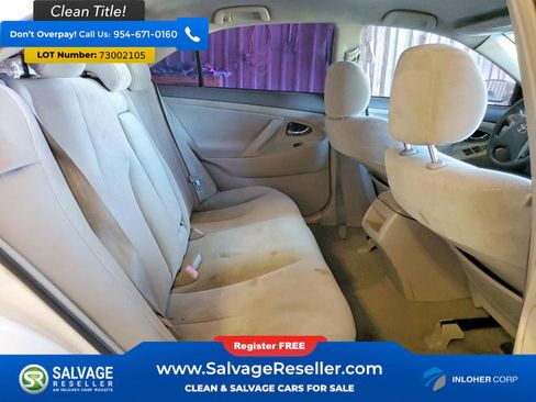 Used 2011 Toyota Camry LE image 13