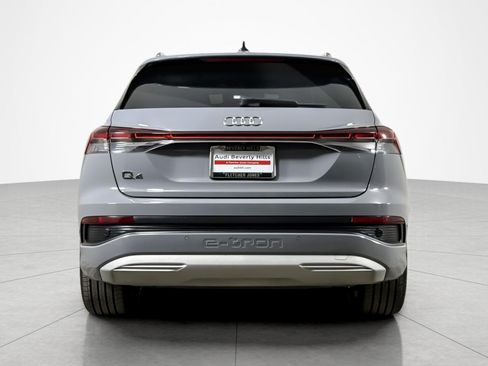 Used 2023 Audi Q4 e-tron Premium w/ Convenience Package RWD image 4
