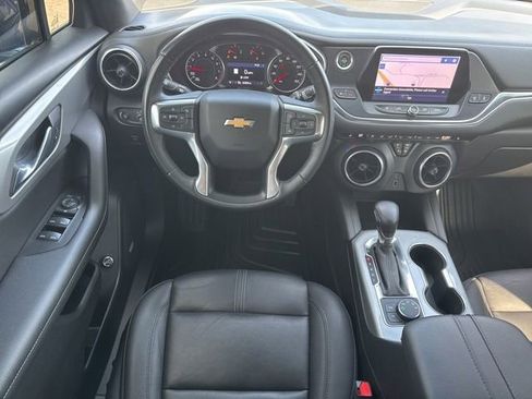 Used 2022 Chevrolet Blazer LT w/ Sound & Technology Package AWD/4WD image 5