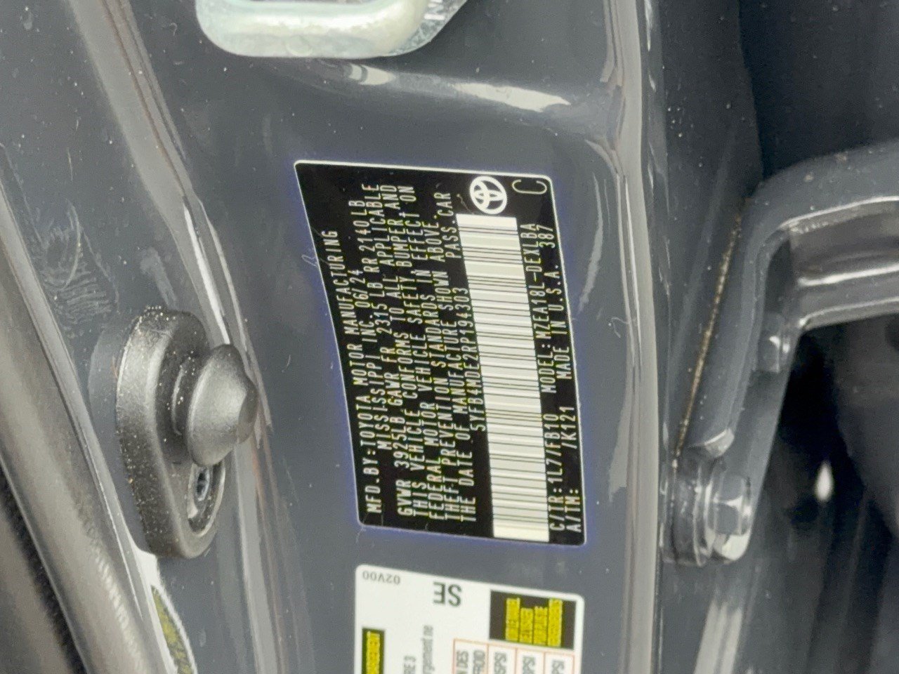 Certified 2024 Toyota Corolla LE FWD image 32