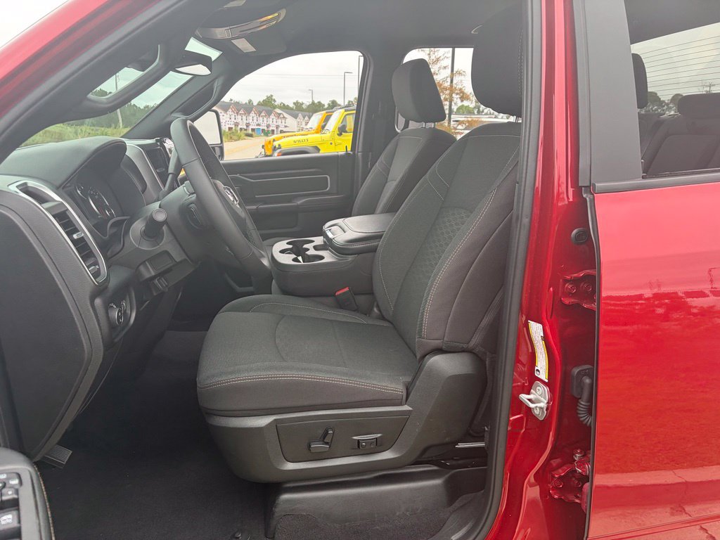 Used 2026 RAM 2500 Big Horn AWD/4WD image 33