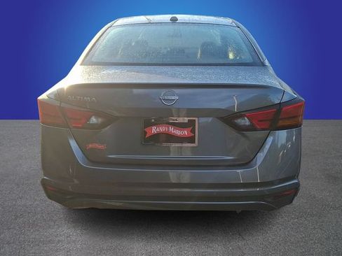 Used 2025 Nissan Altima 2.5 SV FWD image 5