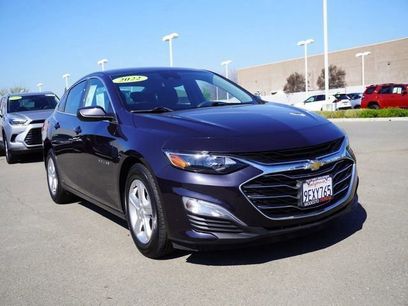 Used 2022 Chevrolet Malibu LS w/ Driver Confidence Package II