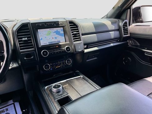 Used 2021 Ford Expedition Max Limited RWD image 25